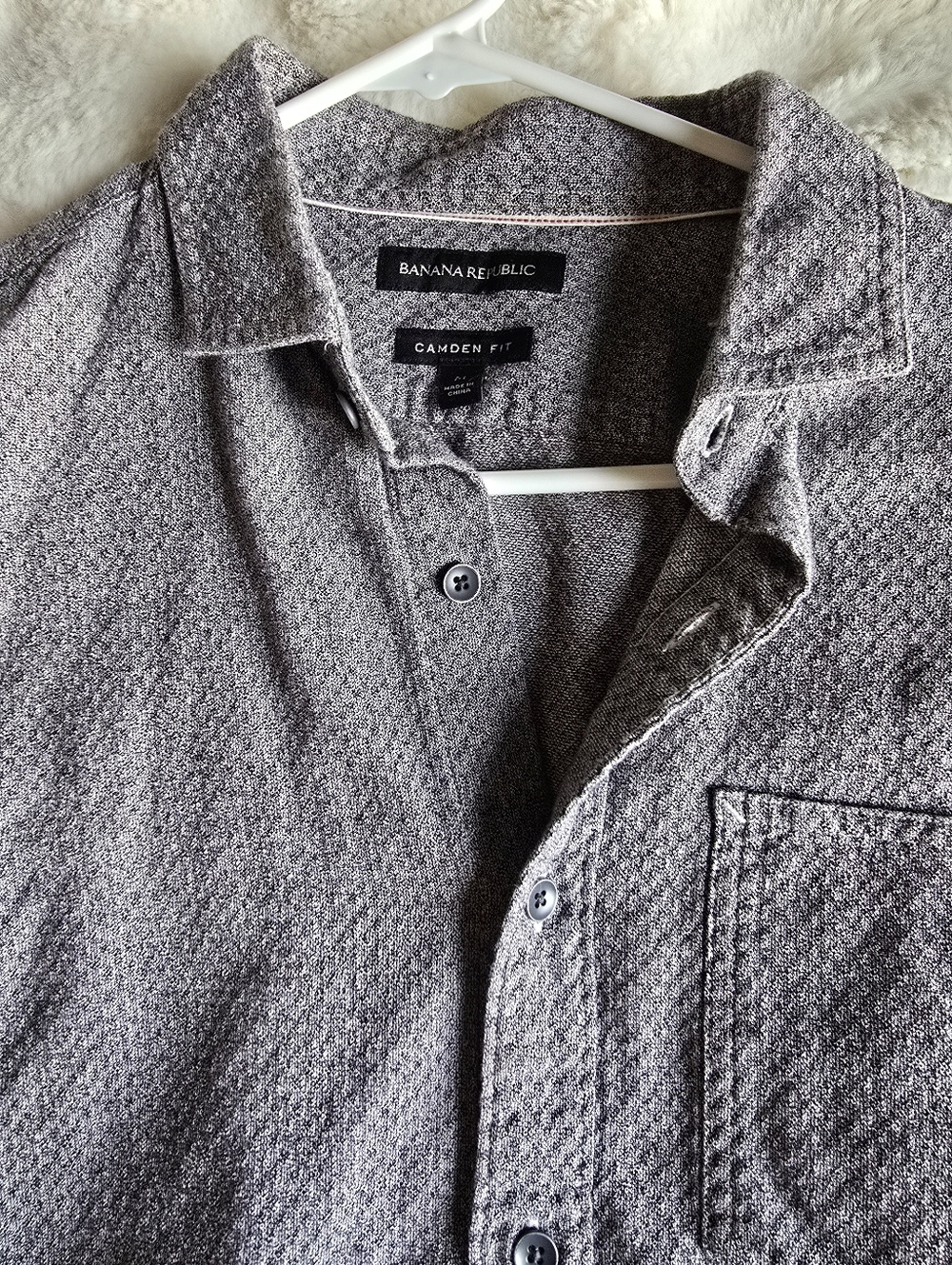 Banana Republic Men's Grey Camden Fit Long Sleeve Button Down
